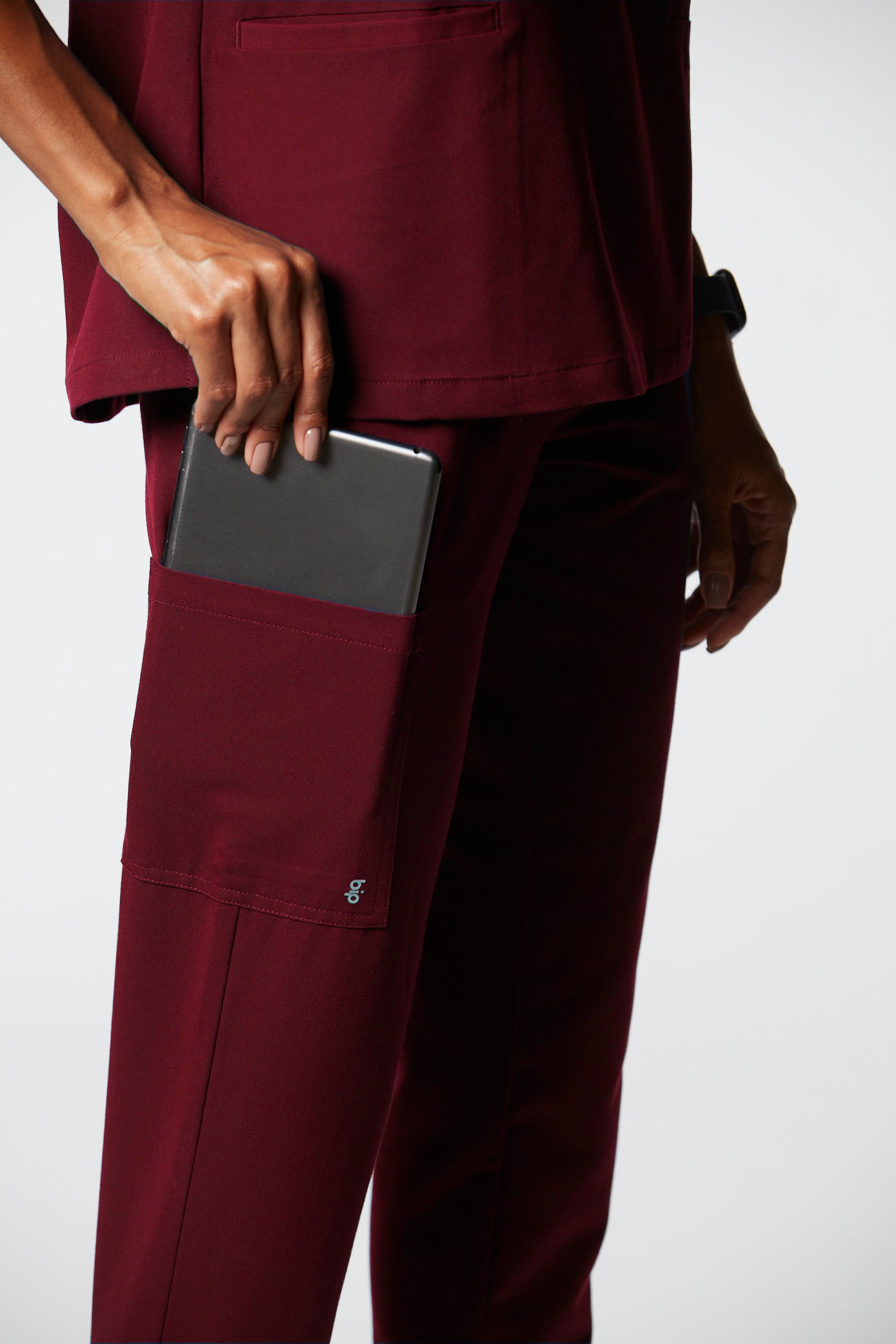 Elizabeth scrub pants