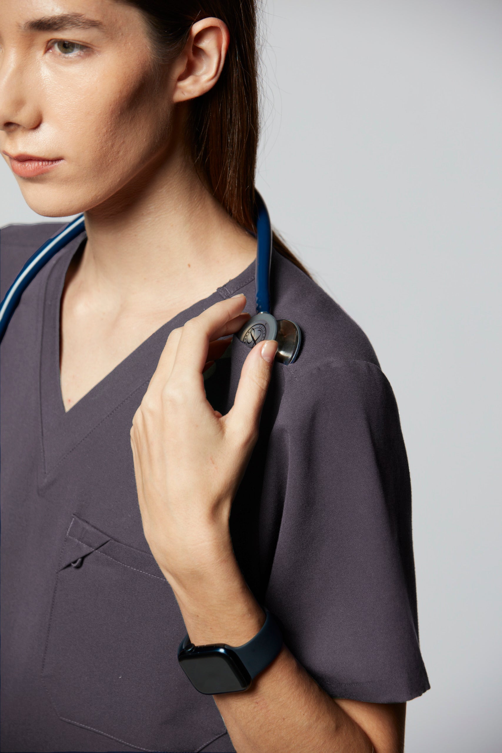 Elizabeth scrub t-shirt