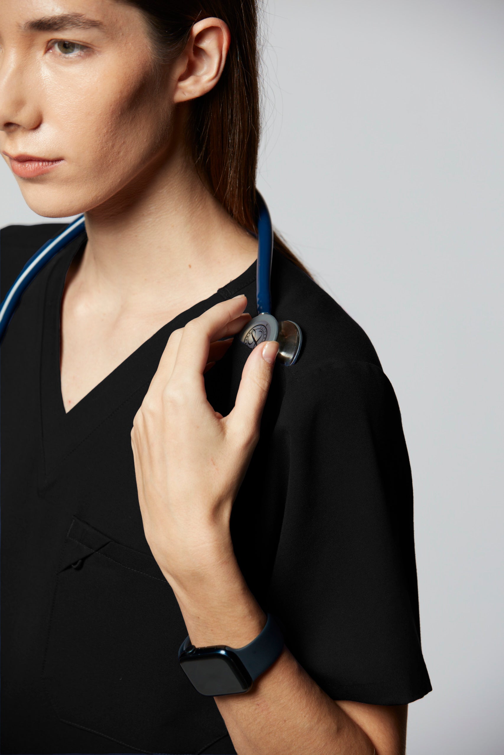 Elizabeth scrub t-shirt