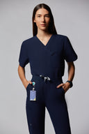 Elizabeth scrub t-shirt