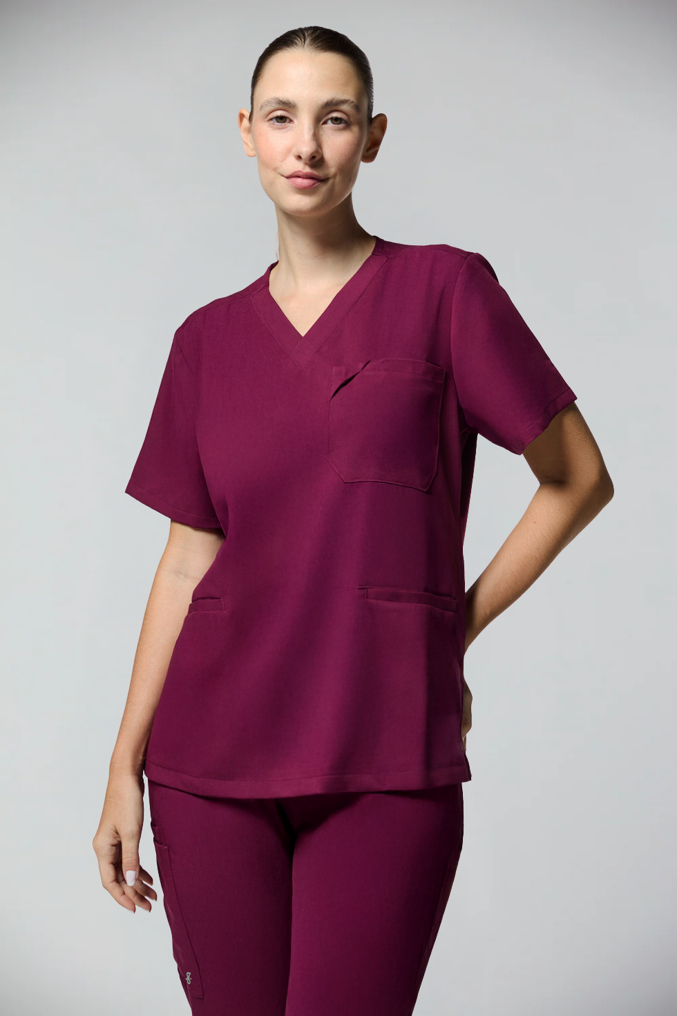 Elizabeth scrub t-shirt