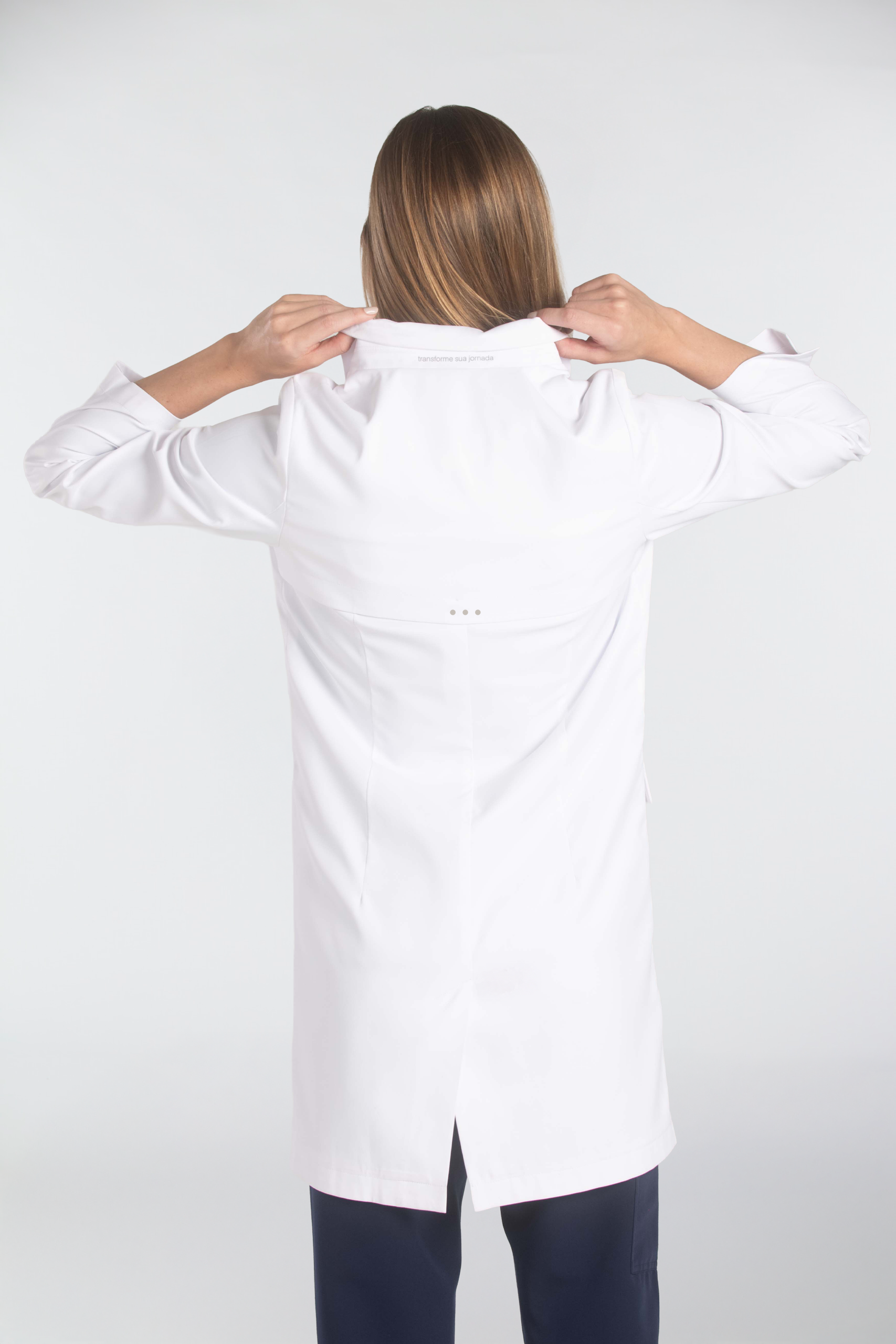 Cori lab coat
